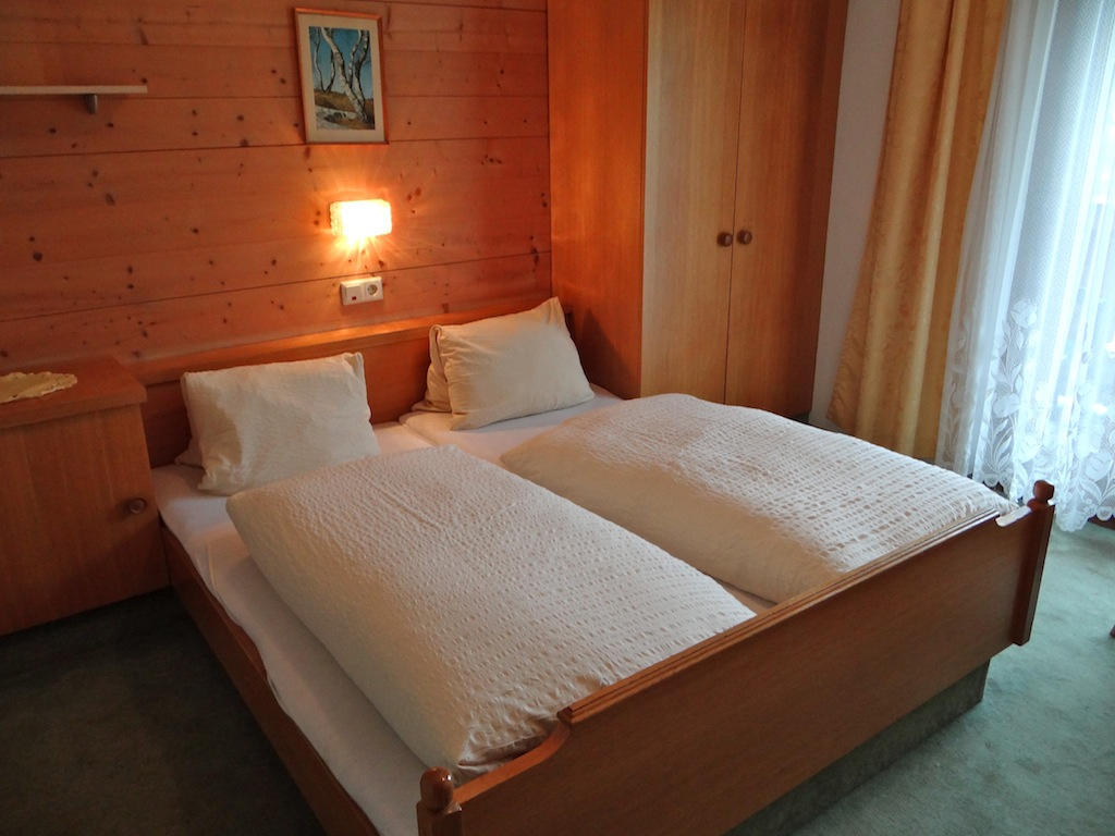 Ski & Bike Pension Maria Saalbach-Hinterglemm Oda fotoğraf